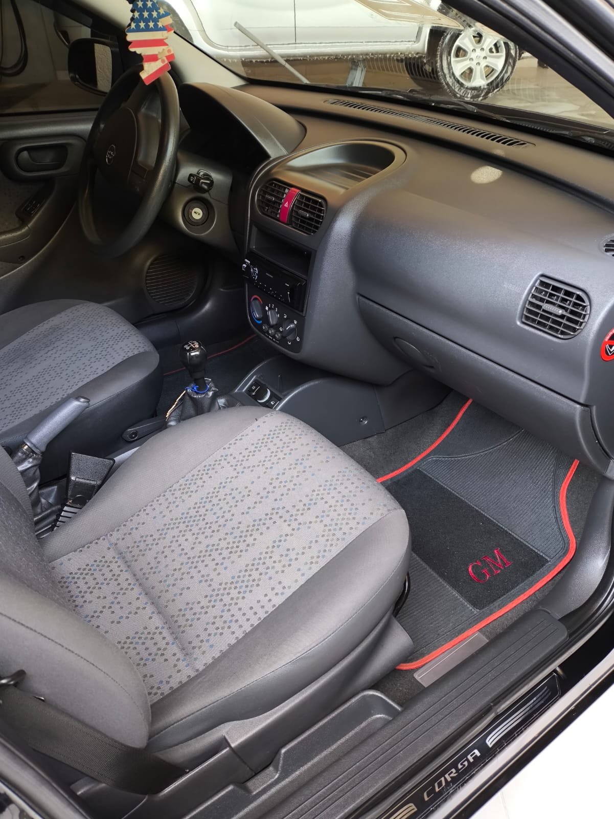 Gm Corsa Hatch